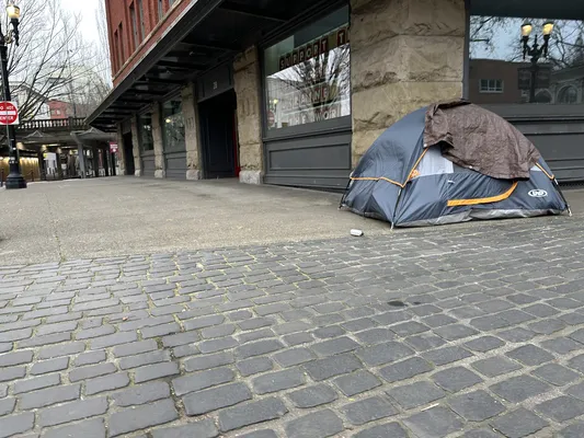 File:Camp Ref1211.webp