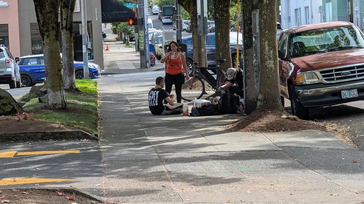 File:PXL 20250927 220300857.webp