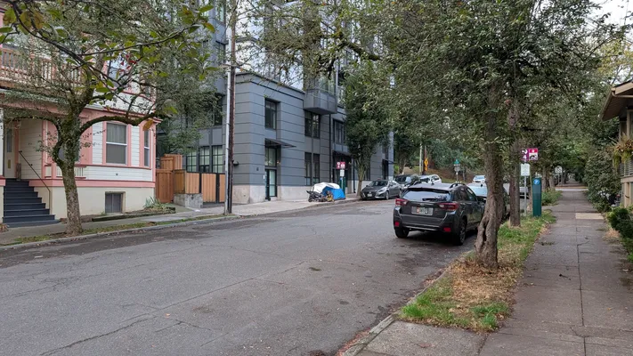 File:PXL 20251003 144822210.webp